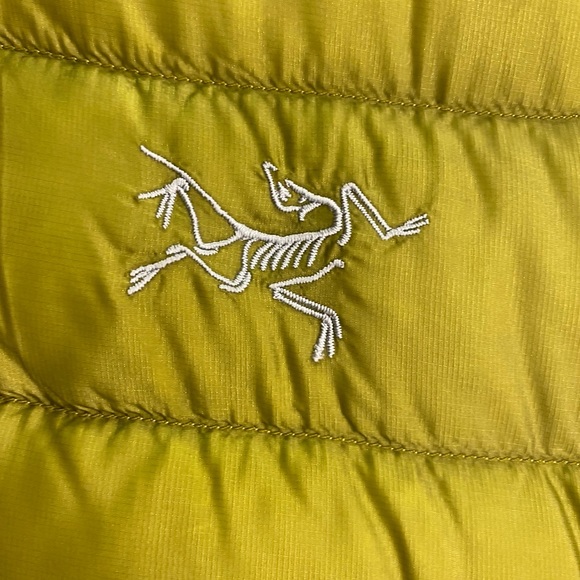 Arcteryx Cerium LT Hoody Men’s Green - Picture 13 of 13